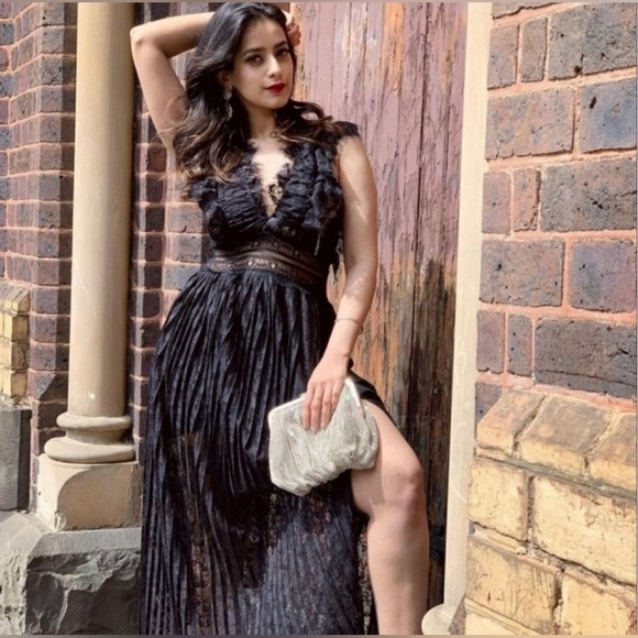 NWT RARE ZARA Bloggers Favorite Dramatic Black Long/Maxi Lace Party Dress - Picture 7 of 17